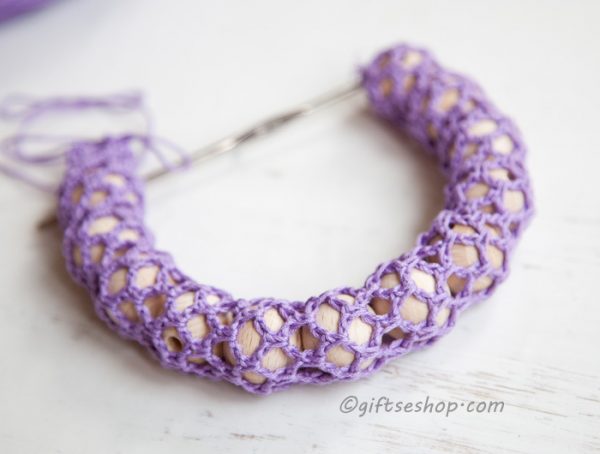 Crochet Nursing Teething Necklace DIY tutorial