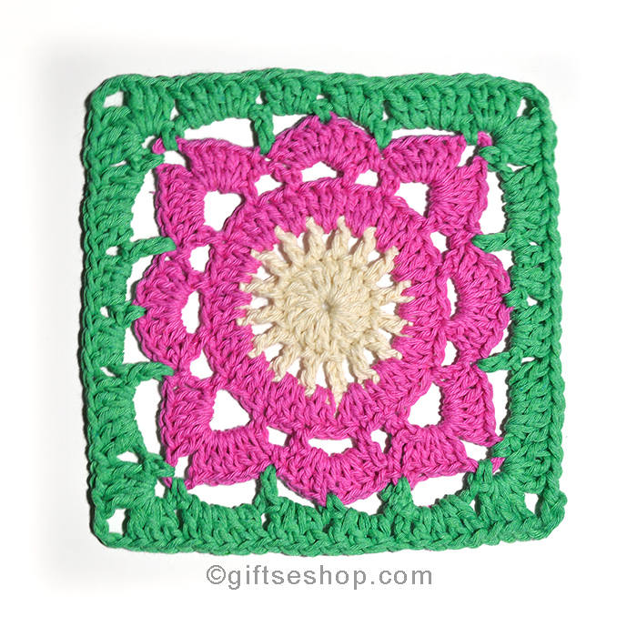Willow granny square crochet pattern