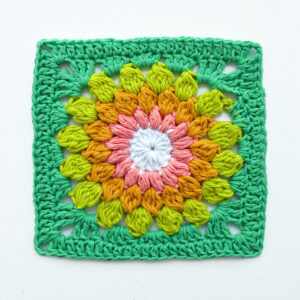 starburst crochet granny square